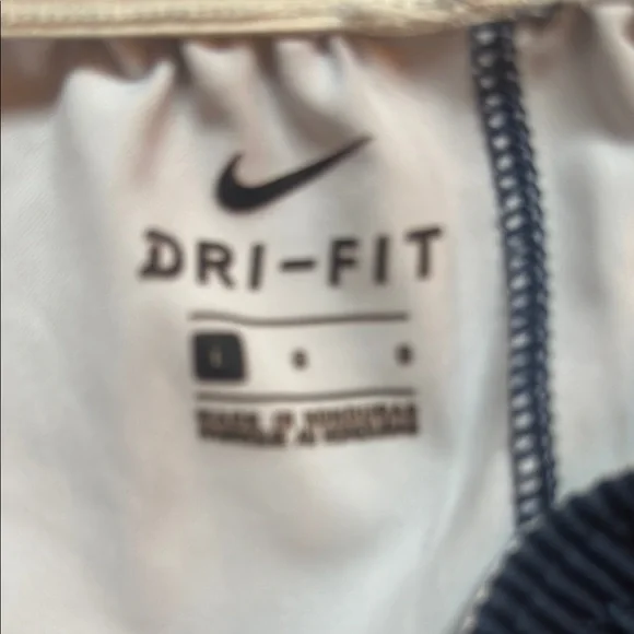 Nike Virginia Cavaliers NCAA Shorts with socks - Picture 3 of 4